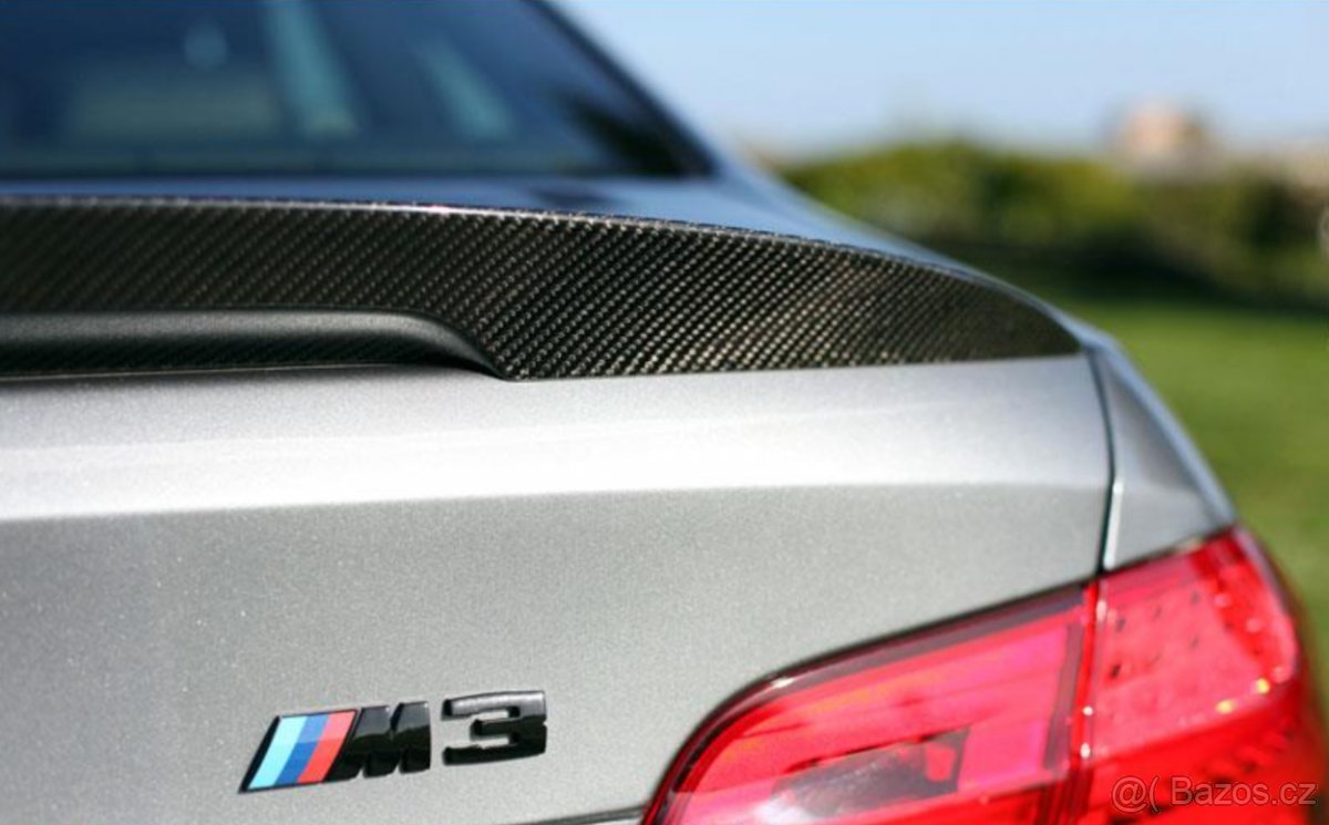 BMW E92 karbon křídlo performance