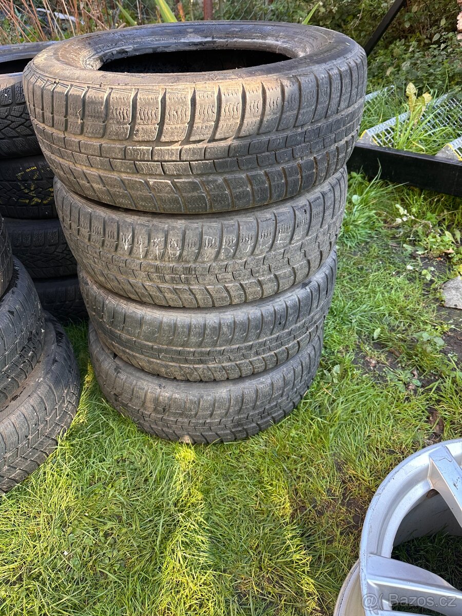 Zimní sada pneu 195/65 R15 - Michelin