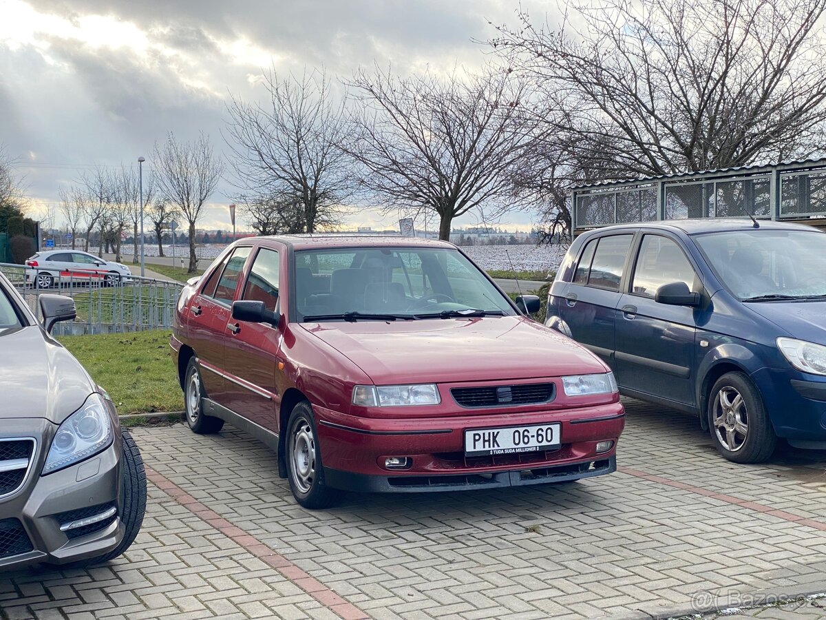 Seat Toledo 1L