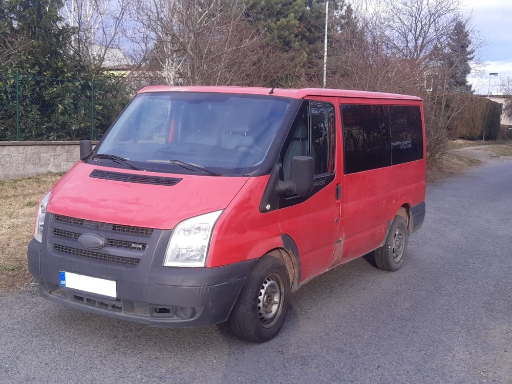 Ford Transit 2.2 TDCI - 9 míst