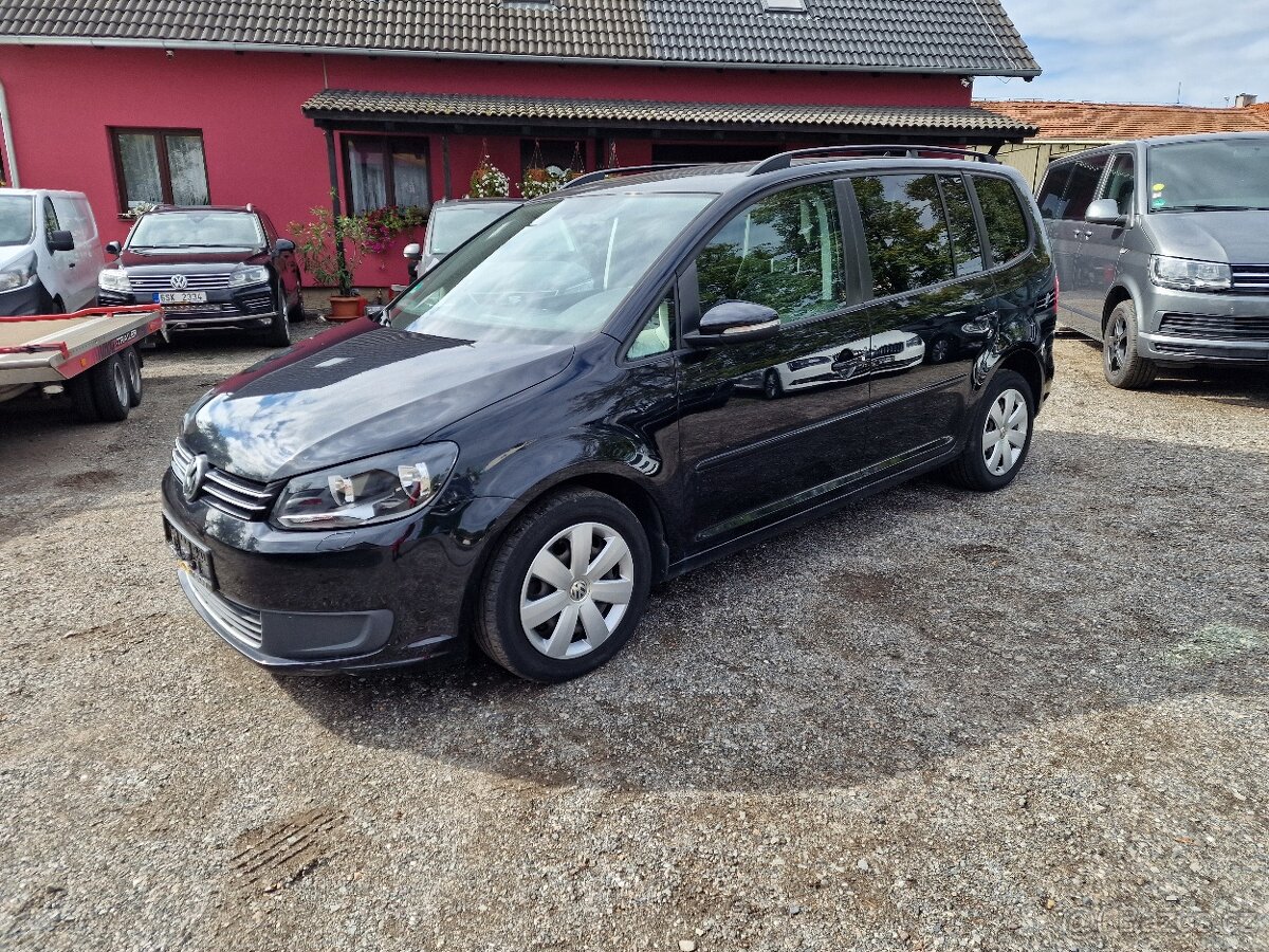 Volkswagen TOURAN 2,0TDI 103KW DSG WEBASTO