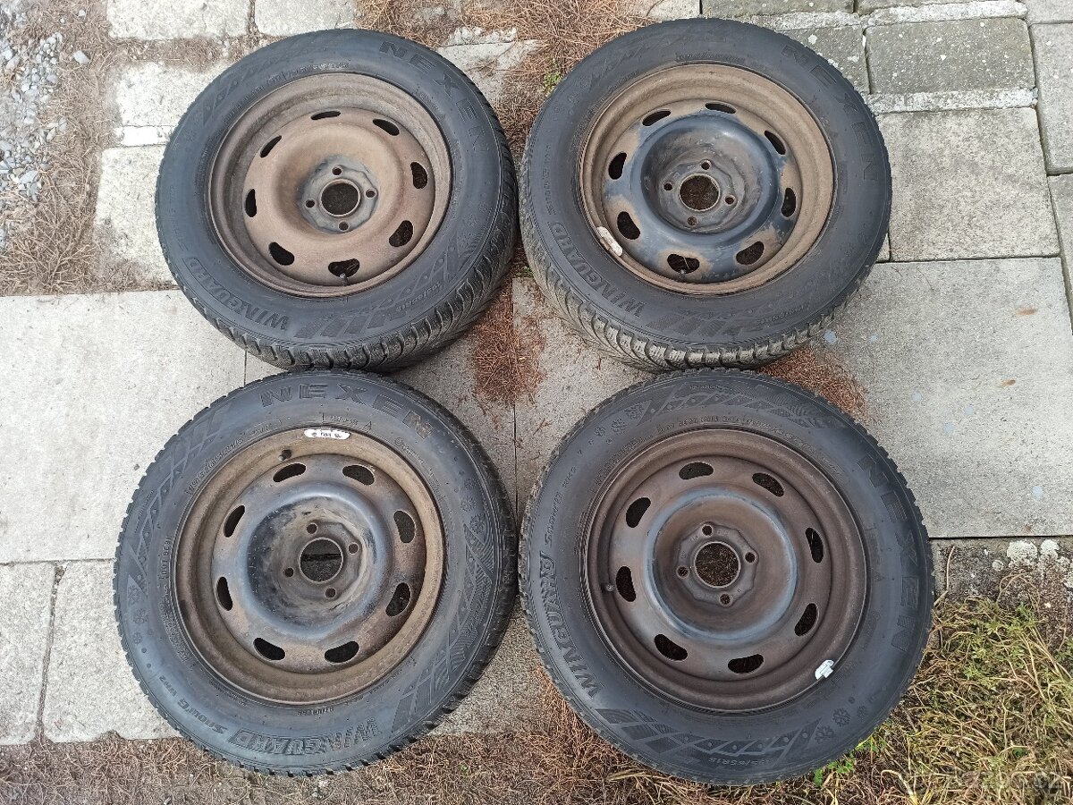 Zimní pneu Nexen Wingurad 195/65 R15 s disky 4x108