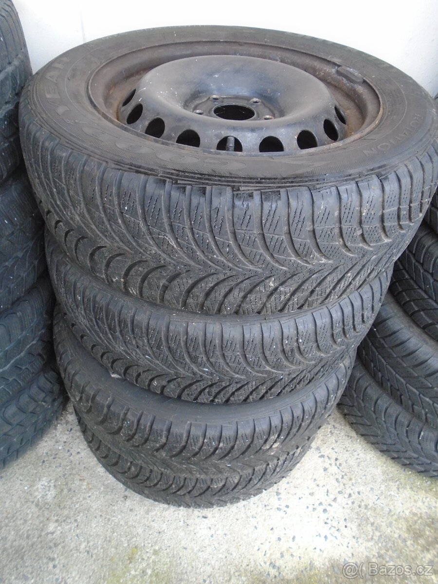 Zimní kola Renault Scenic 5x114,3  205/60R16