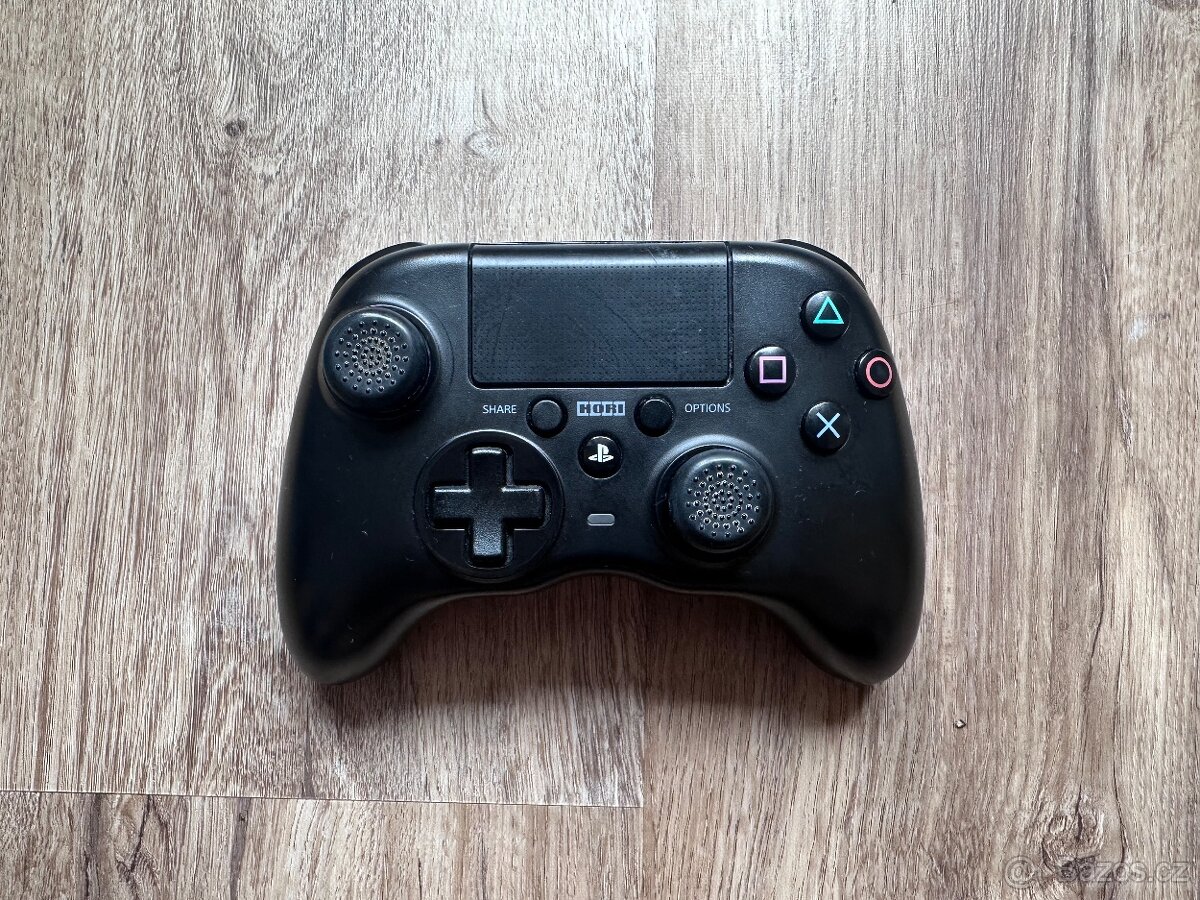 PS4 gamepad Hori