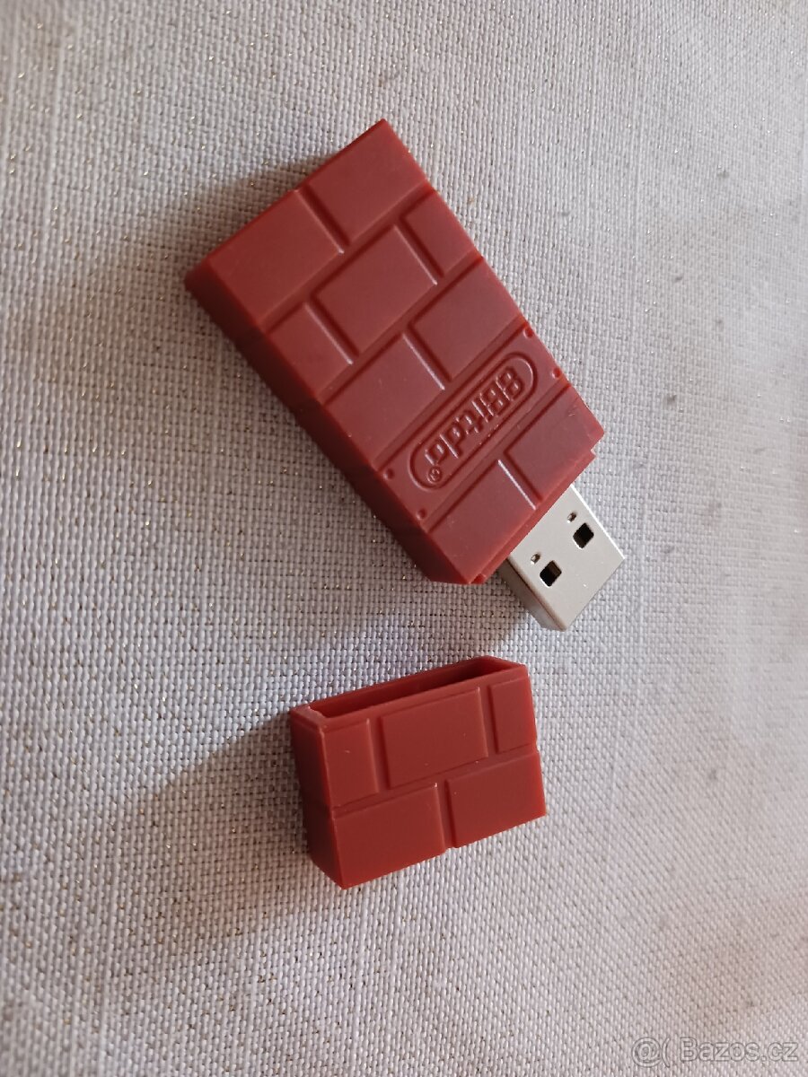 8BitDo

Adaptér