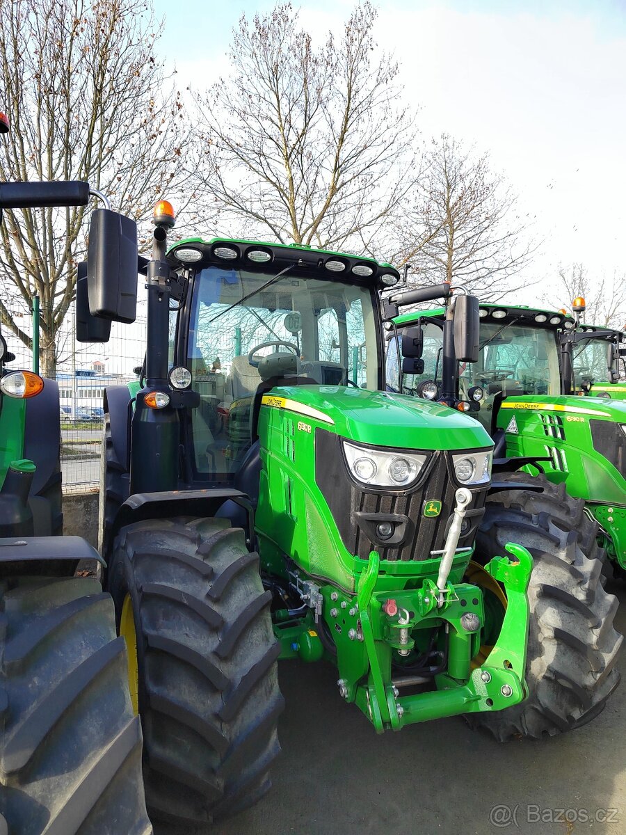 John Deere 6130R