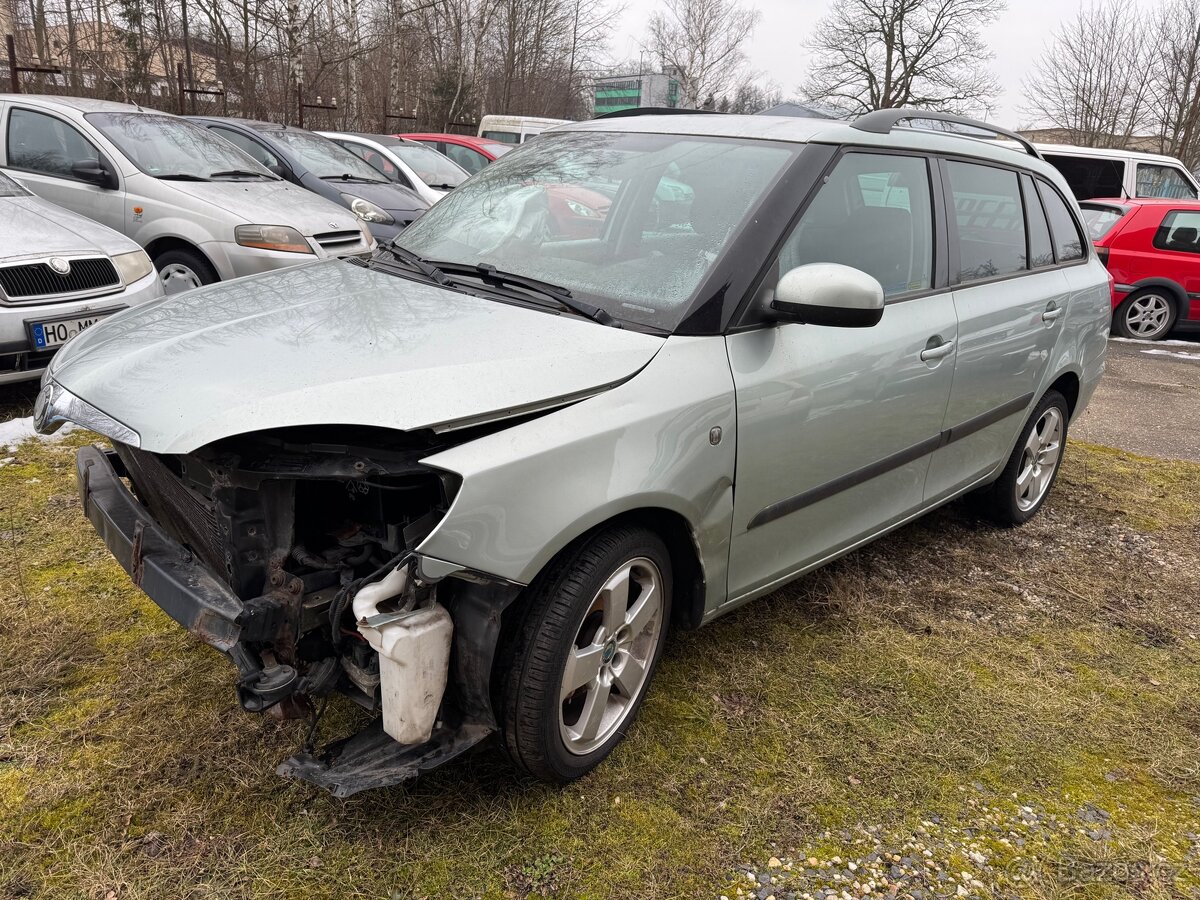 Škoda Fabia II combi na náhradní díly