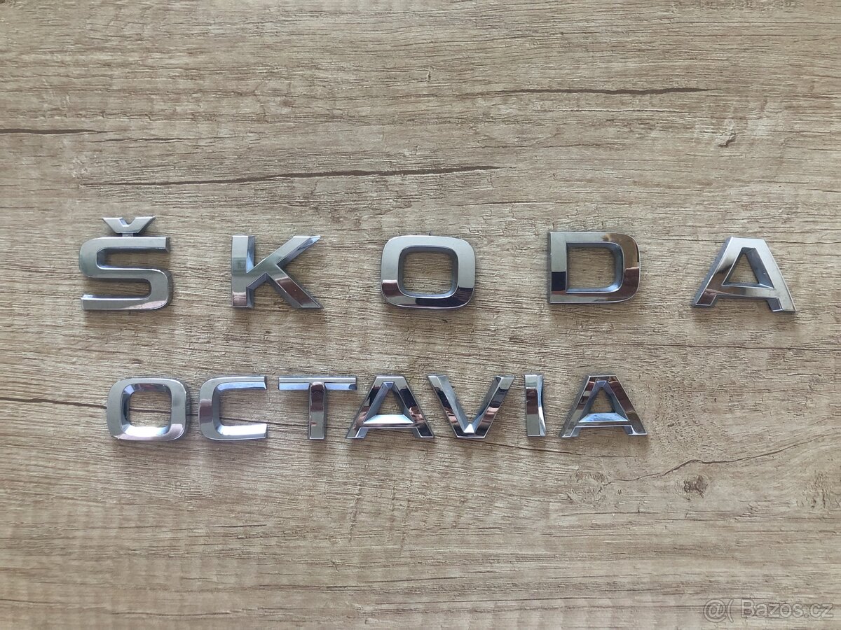 Nápis Škoda Octavia