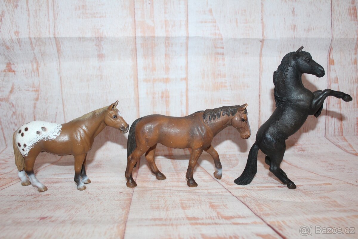 Figurky koní Schleich IV