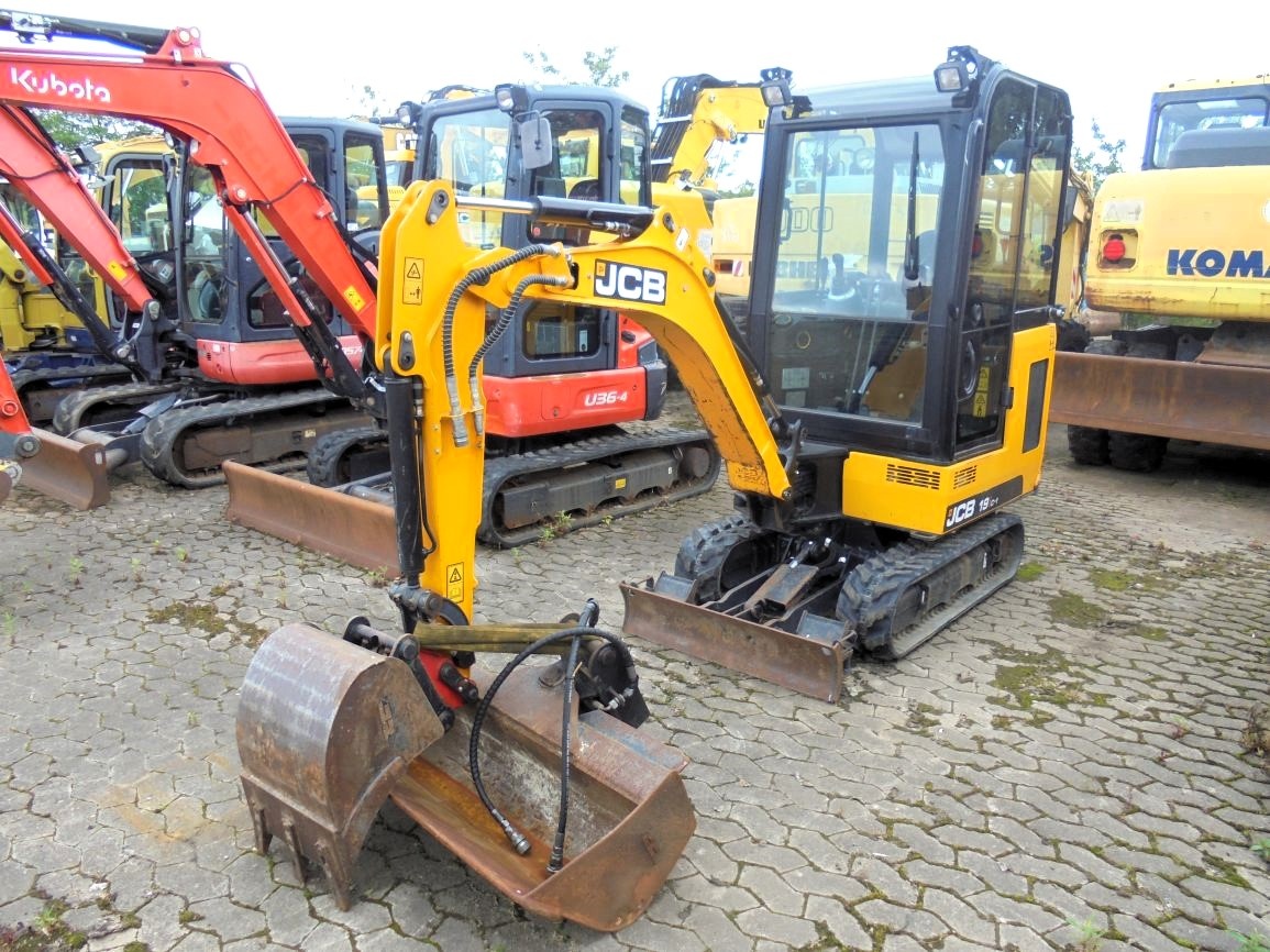 Prodám minibagr JCB 19 C