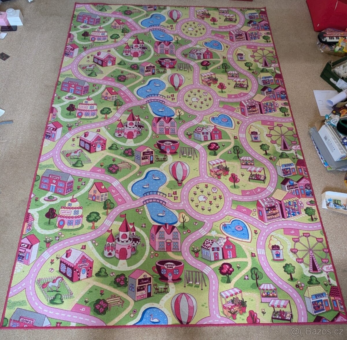 Kusový dětský koberec Sweet city 200 x 300 cm