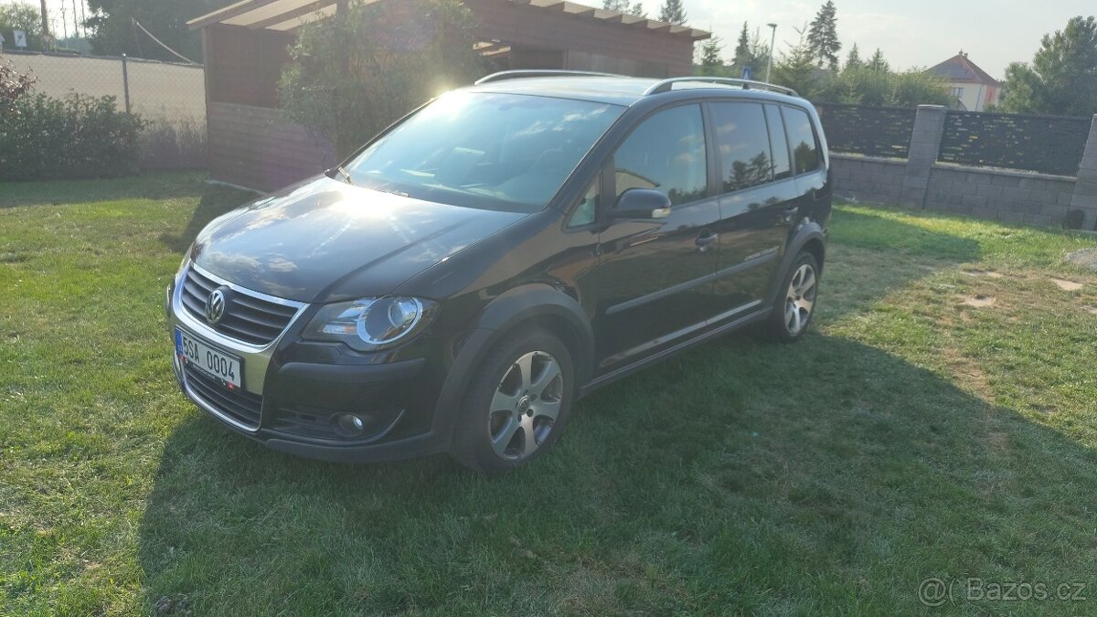 VW Touran Cross 1.9tdi  77kW