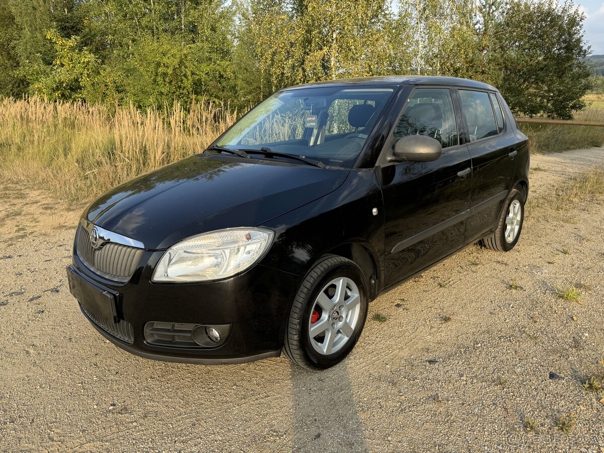 Škoda Fabia II 1.2 60 PS, MR 2010, Pěkný stav