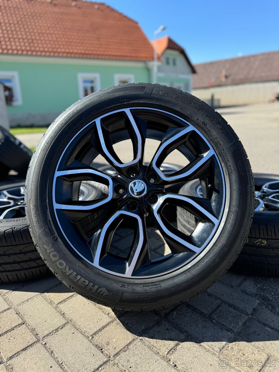 ORIGINÁL Alu Škoda Crater R19, 5x112 - TOP STAV