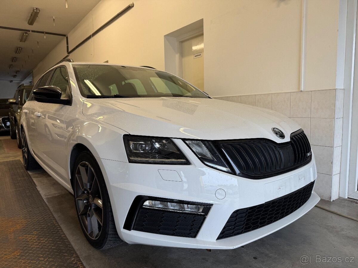 ŠKODA OCTAVIA RS FACELIFT 2.0 TDI MANUÁL