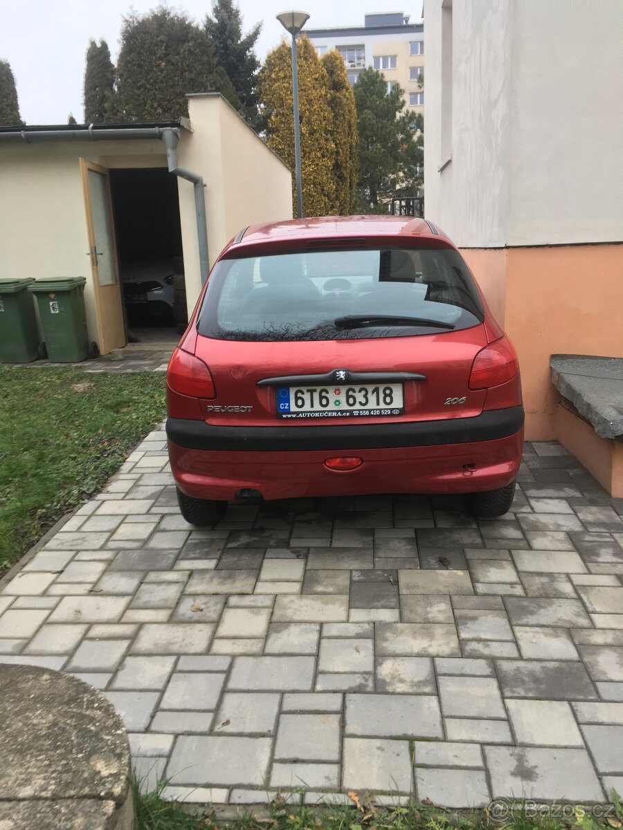 Peugeot 206