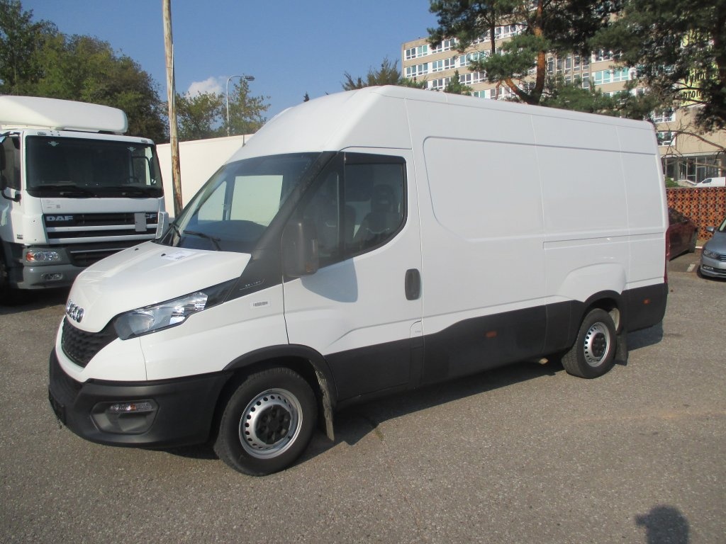 Iveco Daily 35S16 L3H2, 48 000 km