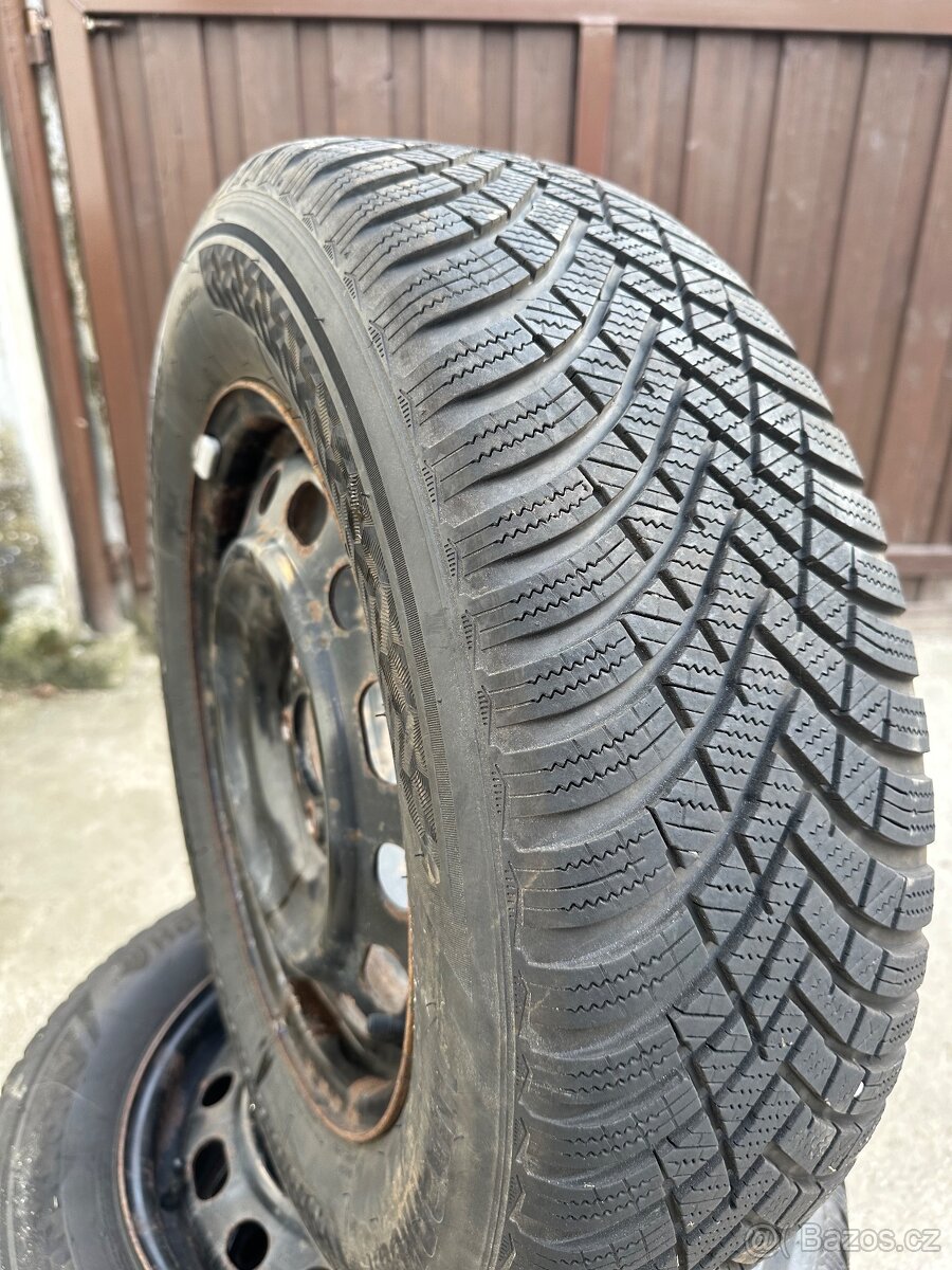 215/65 r16 XL