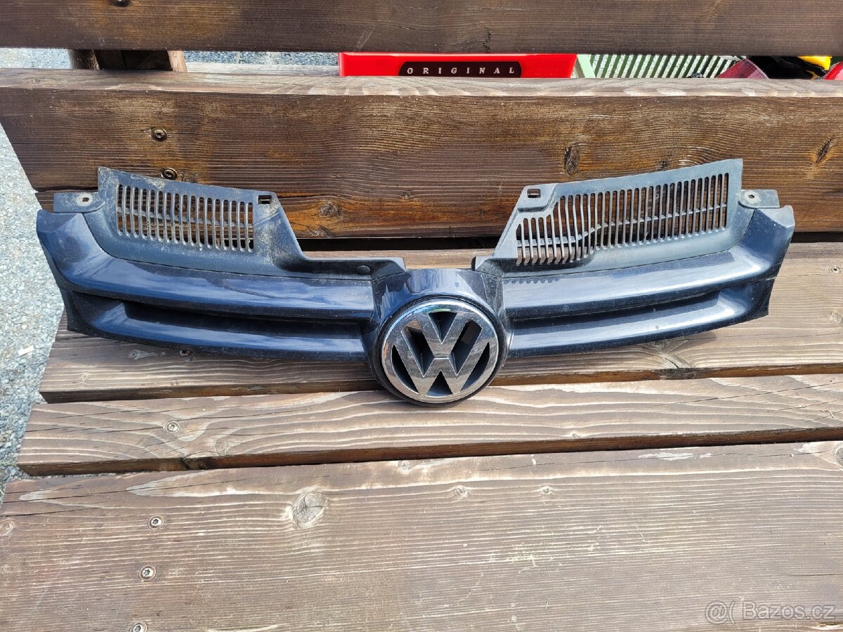 Přední maska VW Golf V