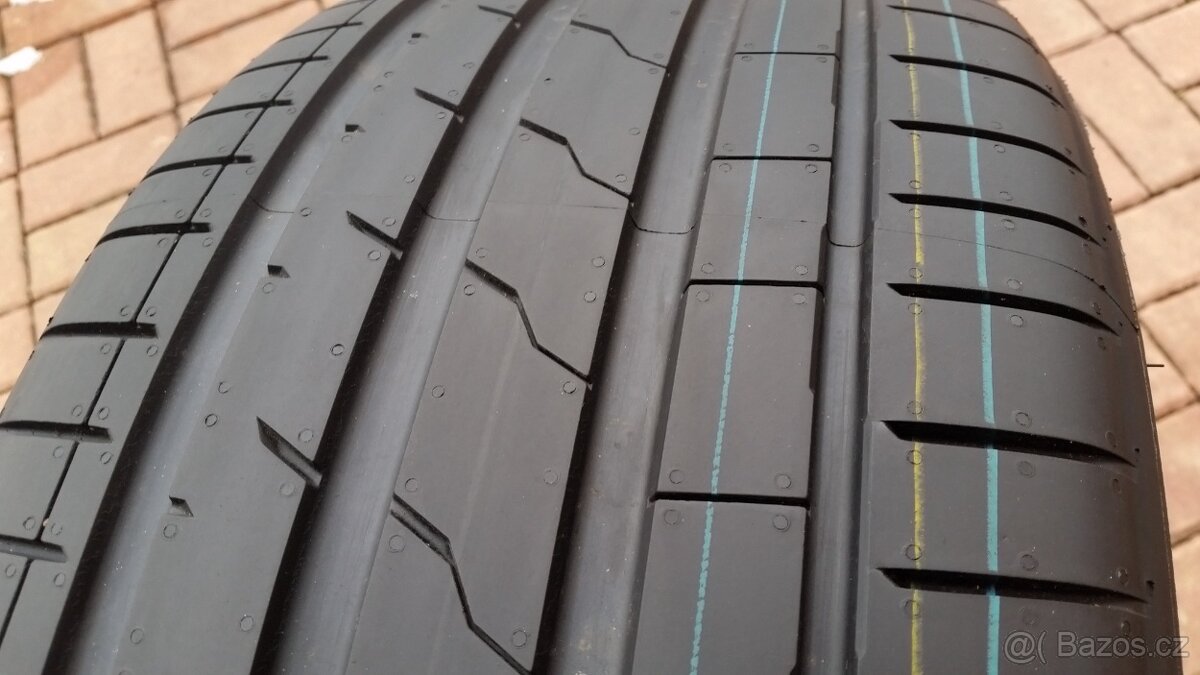 NOVÉ letní pneumatiky 245/45 R19 102Y XL MO zn. HANKOOK