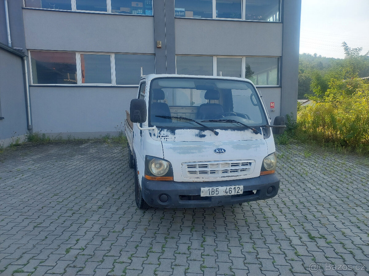 kia k2500 valnik