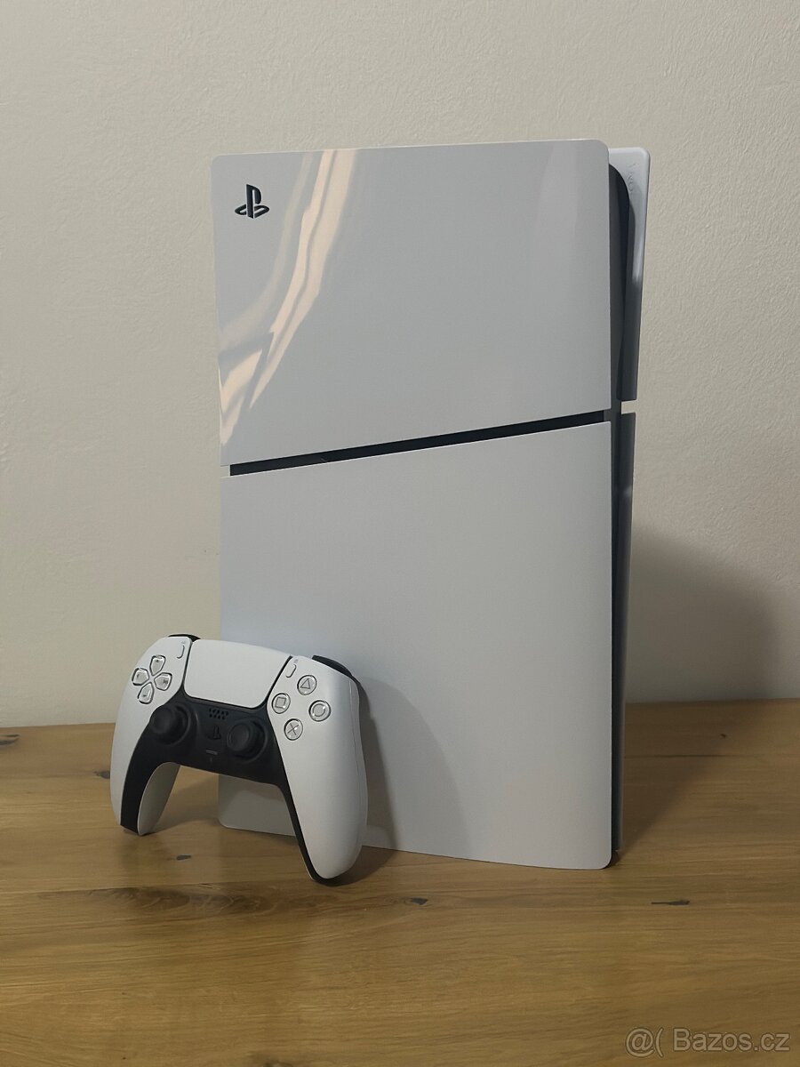 PlayStation 5 (Slim) Digital Edition + ovládač