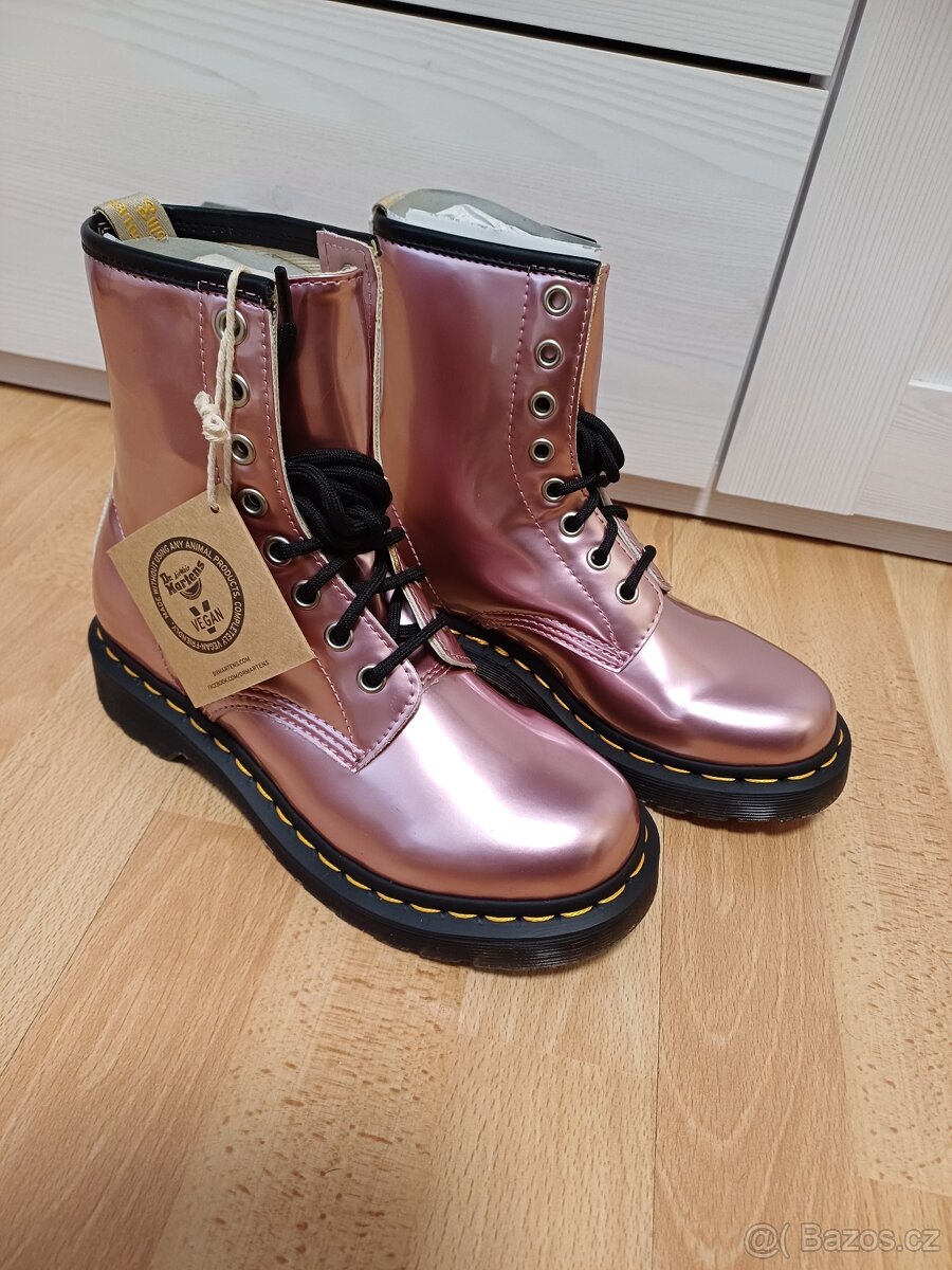 Úplně nové boty Dr. Martens velikosti 36