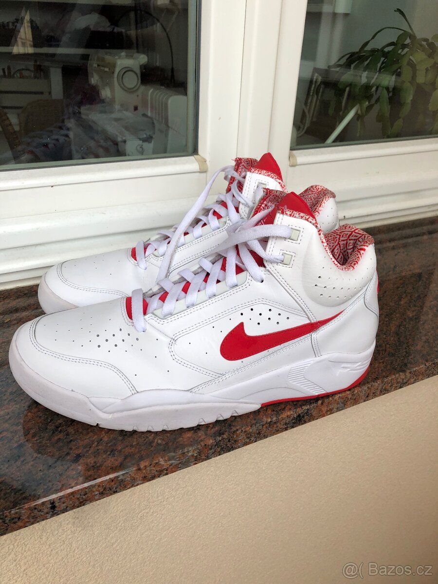 Nike Air vel 46