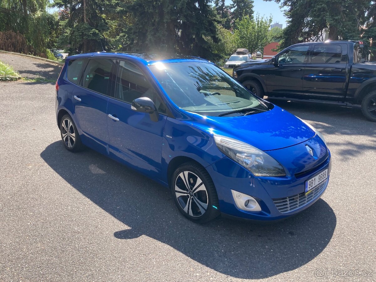 Renault Scénic 1.6dCi 96kW BOSE Panorama Tažné Navi STK