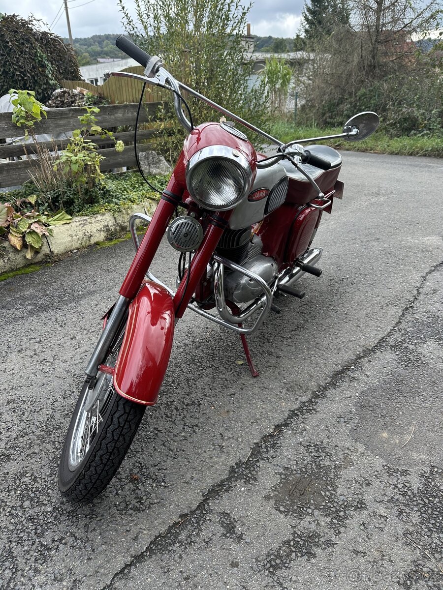 Jawa 250 Sport