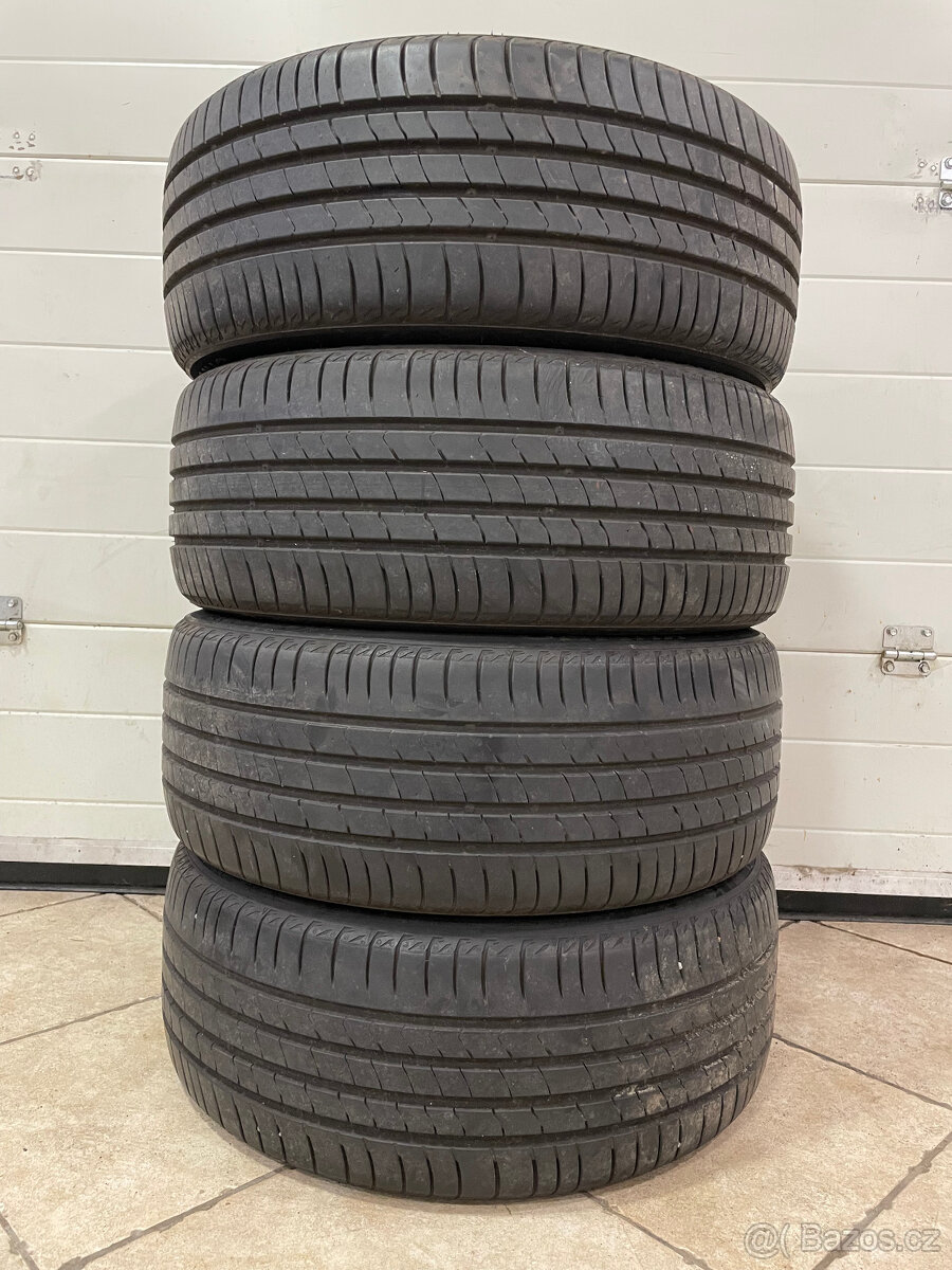 KUMHO ECOWING 185/55 R15 86H 4Ks letní pneumatiky