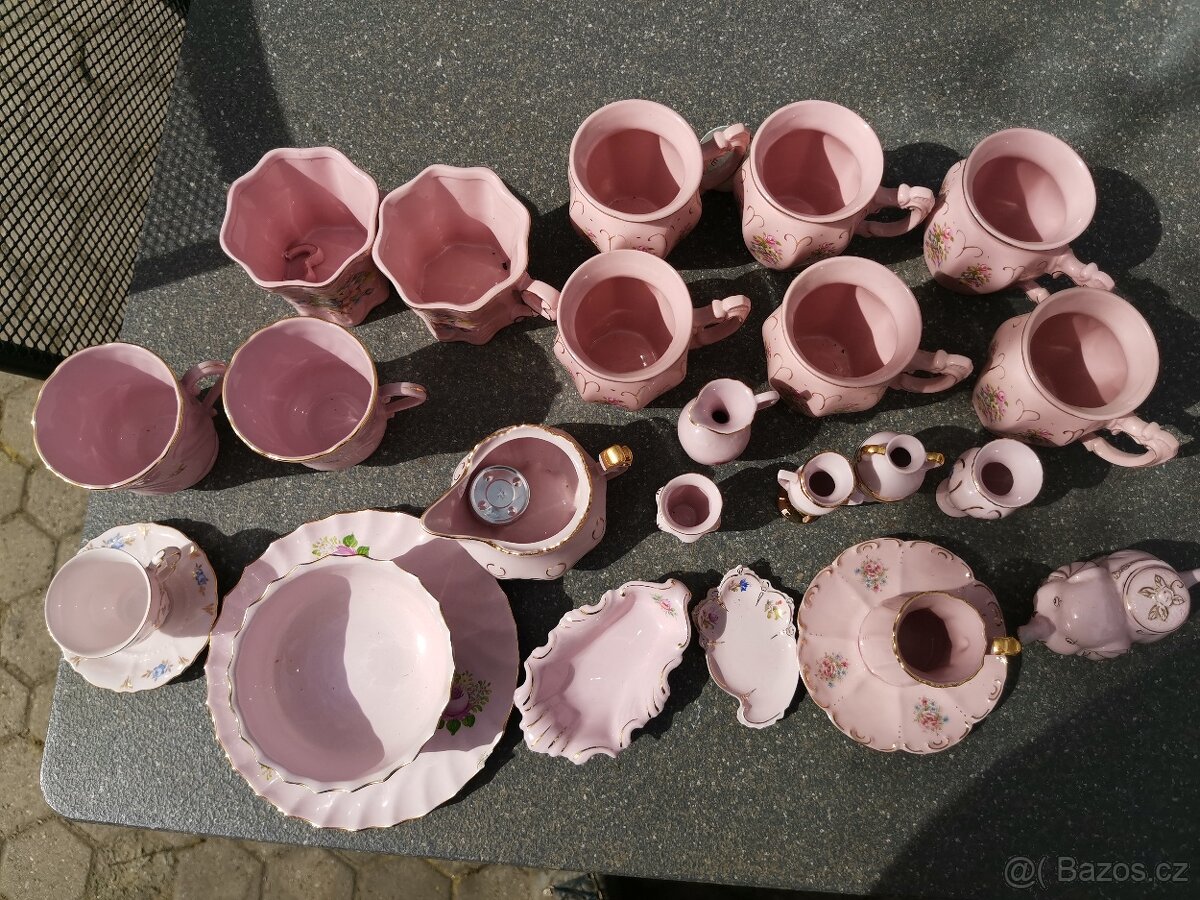 Prodám růžový porcelán 22ks