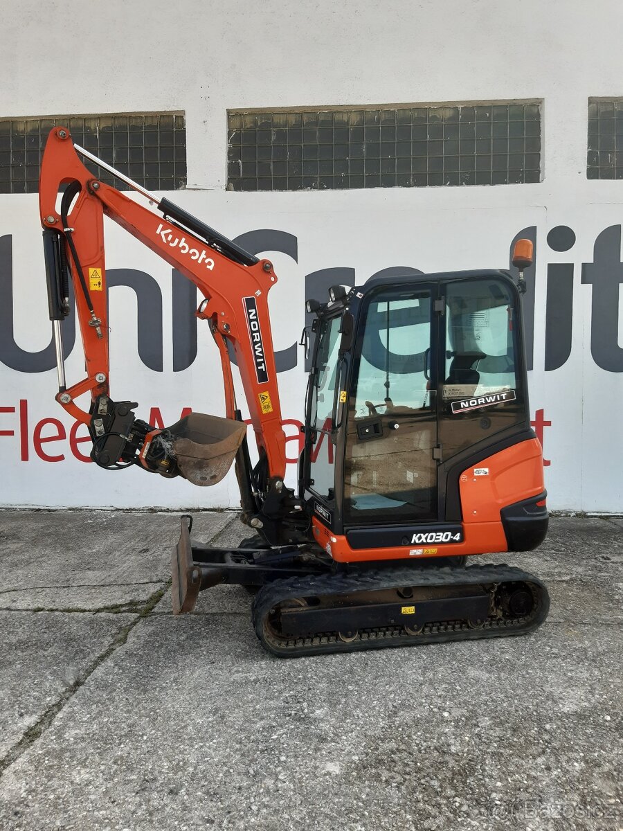 Kubota KX 030-4