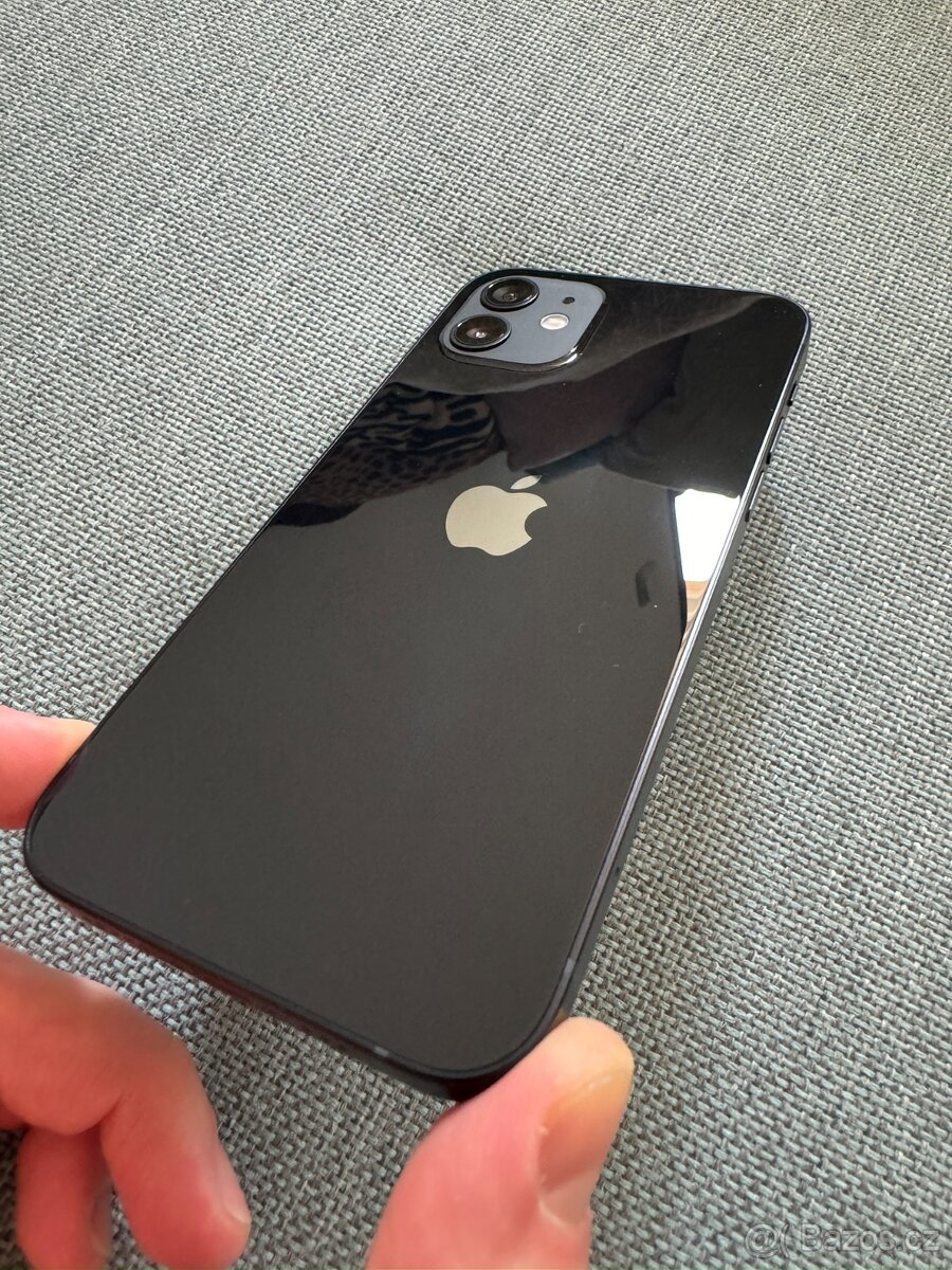 iPhone 12, 128 GB vč. krytu Peak Design