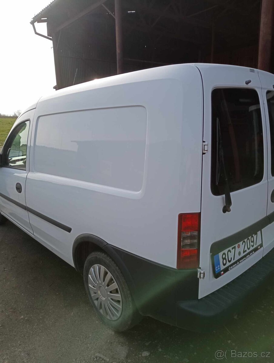 OPEL COMBO C-VAN 1.3CDTI 16v