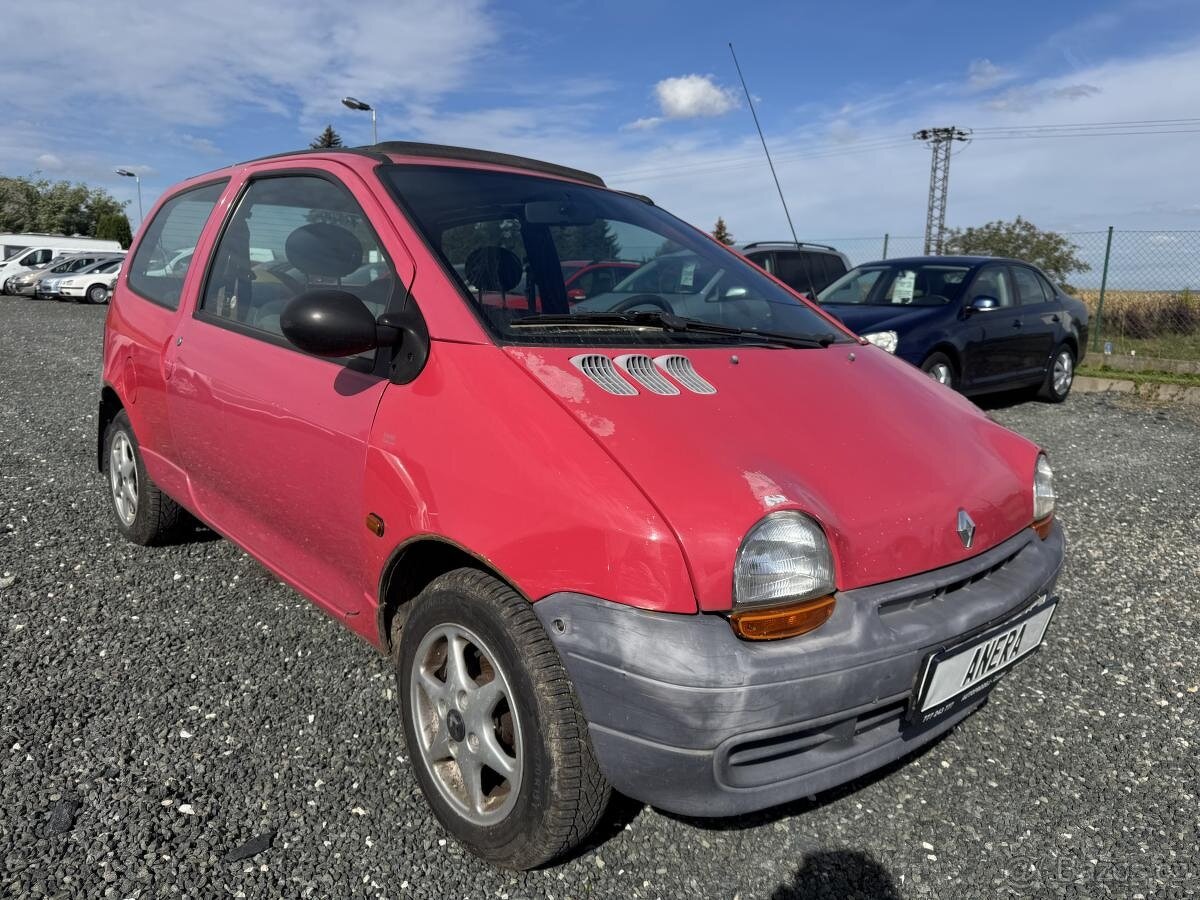 Renault Twingo 1.2i, celoroční pneu,STK 10/25