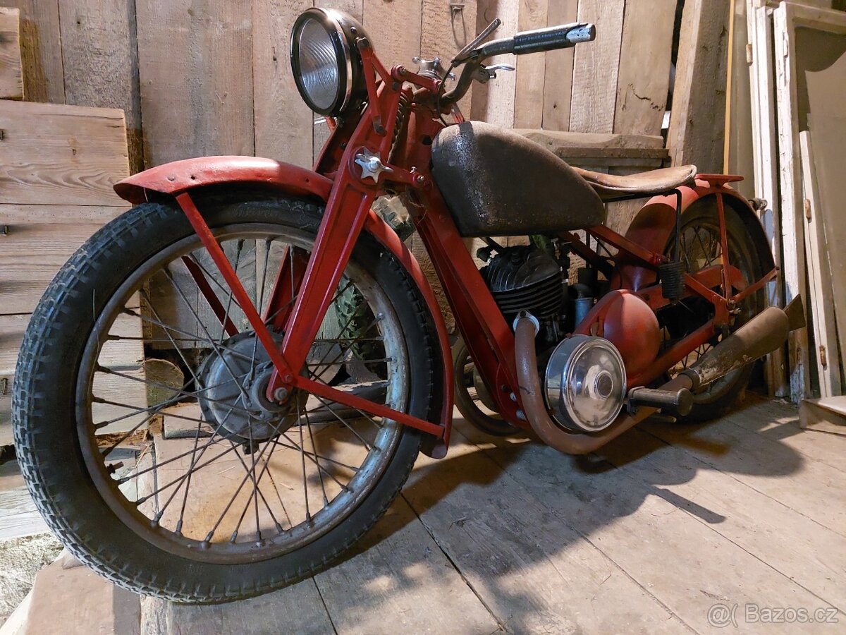 Jawa 250 Dvousetrvacnikova, Horska - 1935 predvalecna