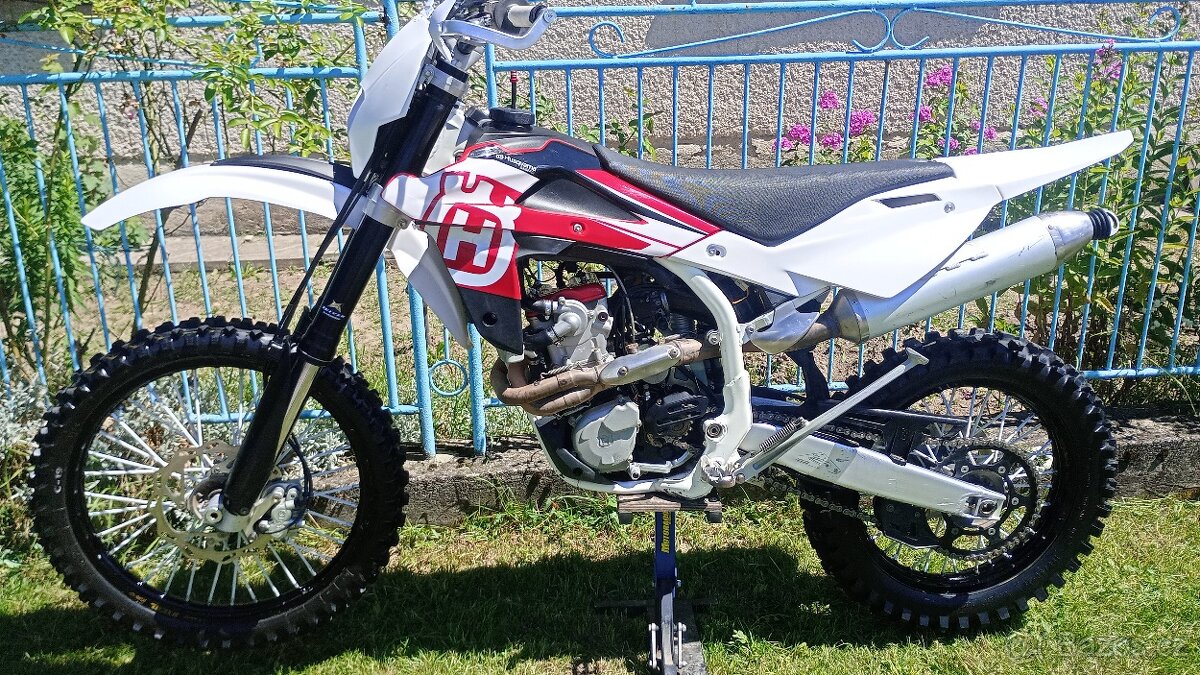 Husqvarna TE250