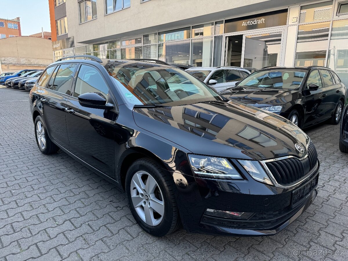 Škoda Octavia 3 2.0 TDI 110kW DSG Tažné ACC Navi Full LED