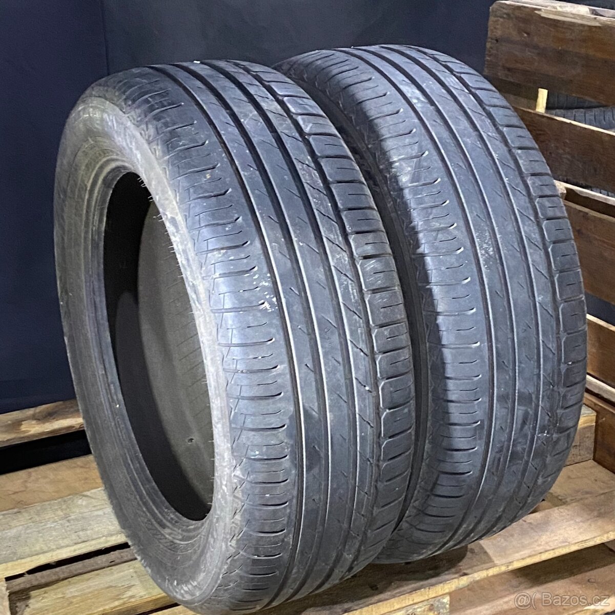 Letní pneu 235/55 R18 100V Nokian 6-6,5mm