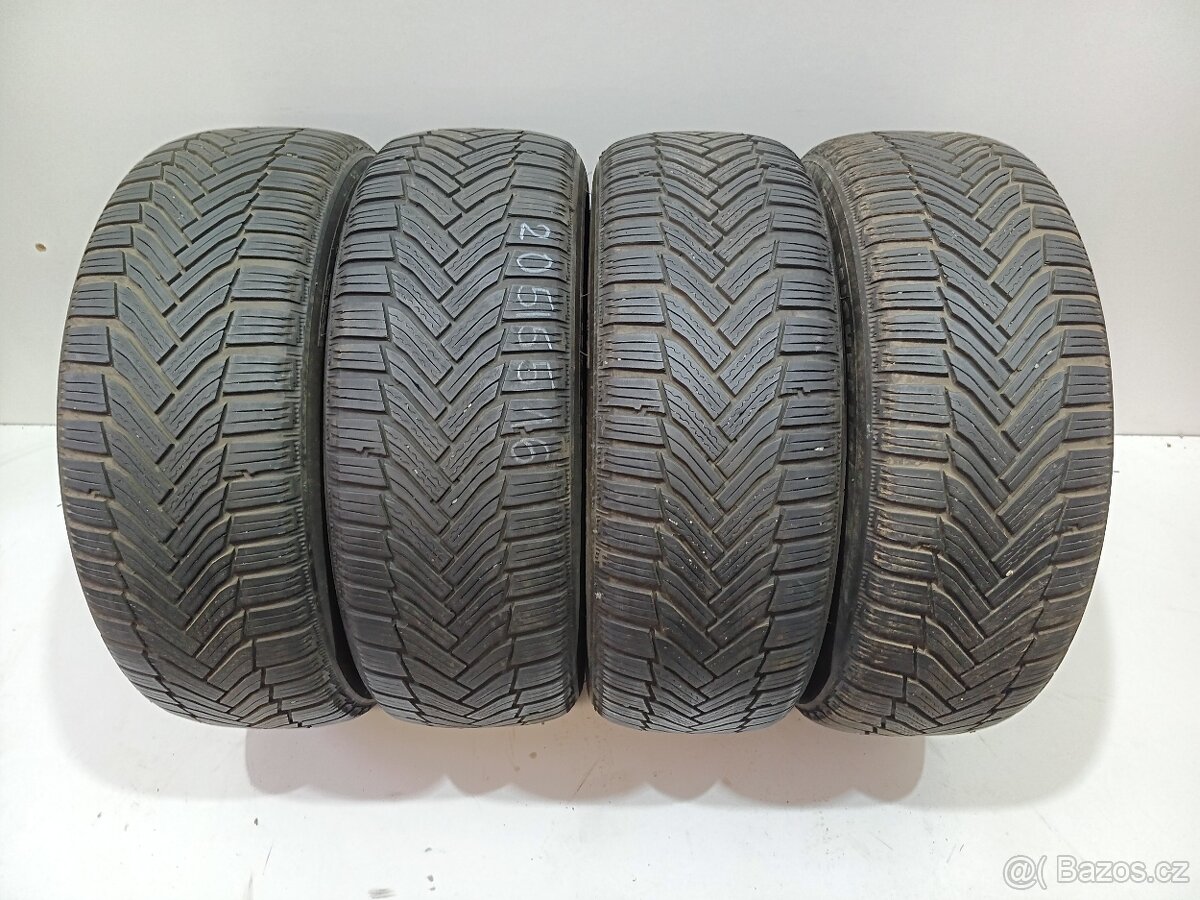 Zimní pneu 205/55/16 Michelin