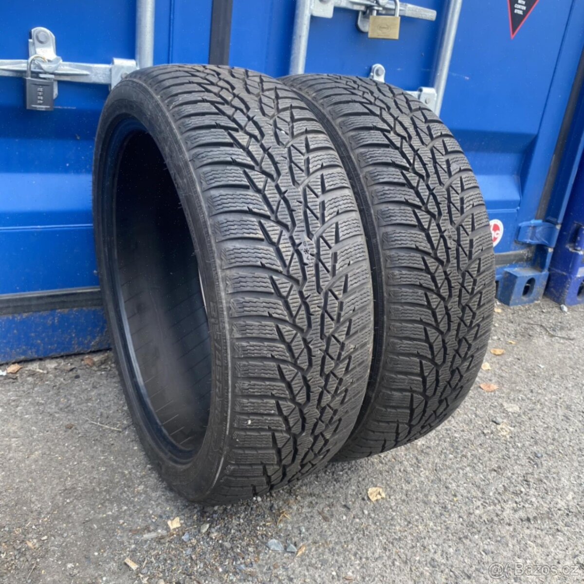 Zimní pneu 215/45 R20 95V Nokian 6-6,5mm