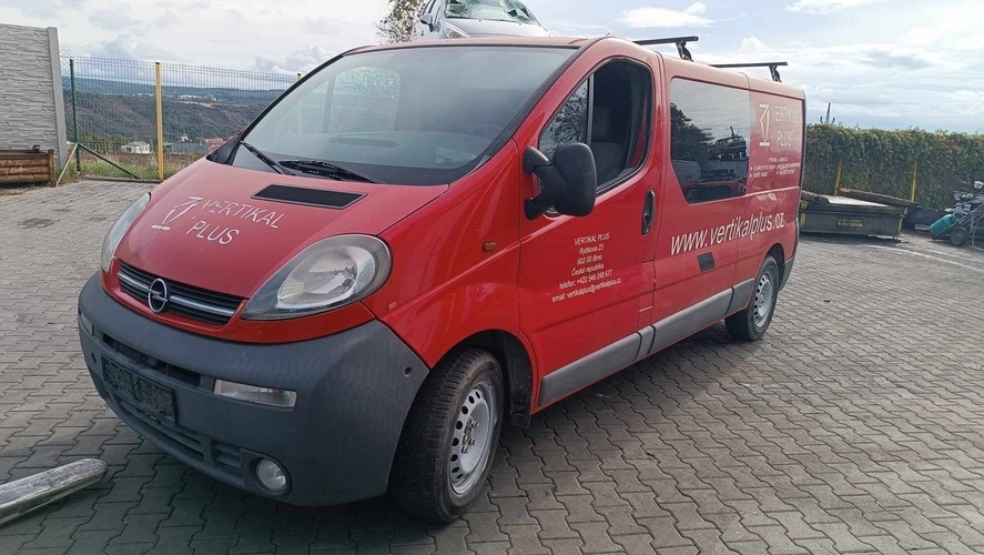 Opel Vivaro 1.9DTI 74kW 6.kvalt rv. 2005