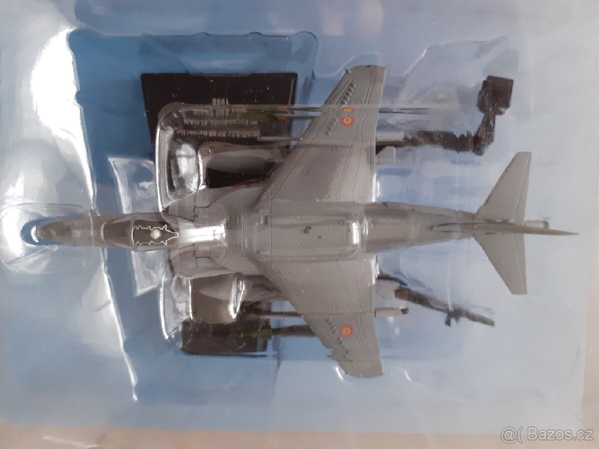 Letadlo Harrier II+ Španělské letectvo 1:100