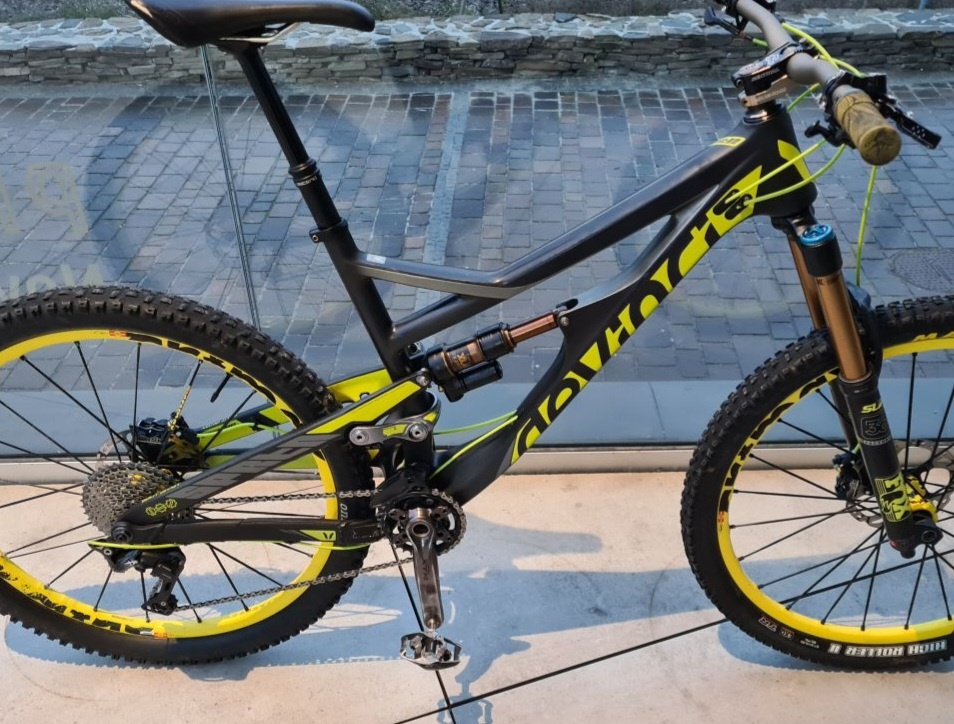 Enduro RÁM Devinci Spartan Carbon 27.5" (L) 165mm+komponenty