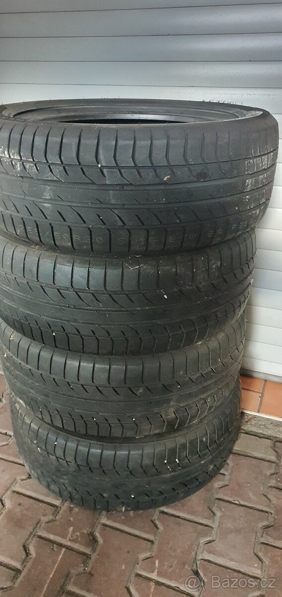 Letní pneu Gripmax Stature 255/50 R20