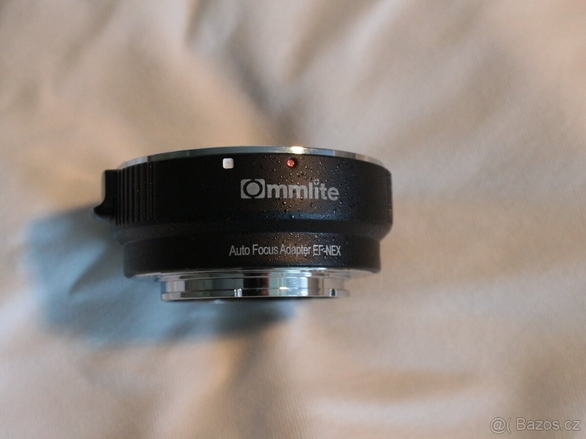 Prodám redukci Commlite EF-NEX AutoFocus