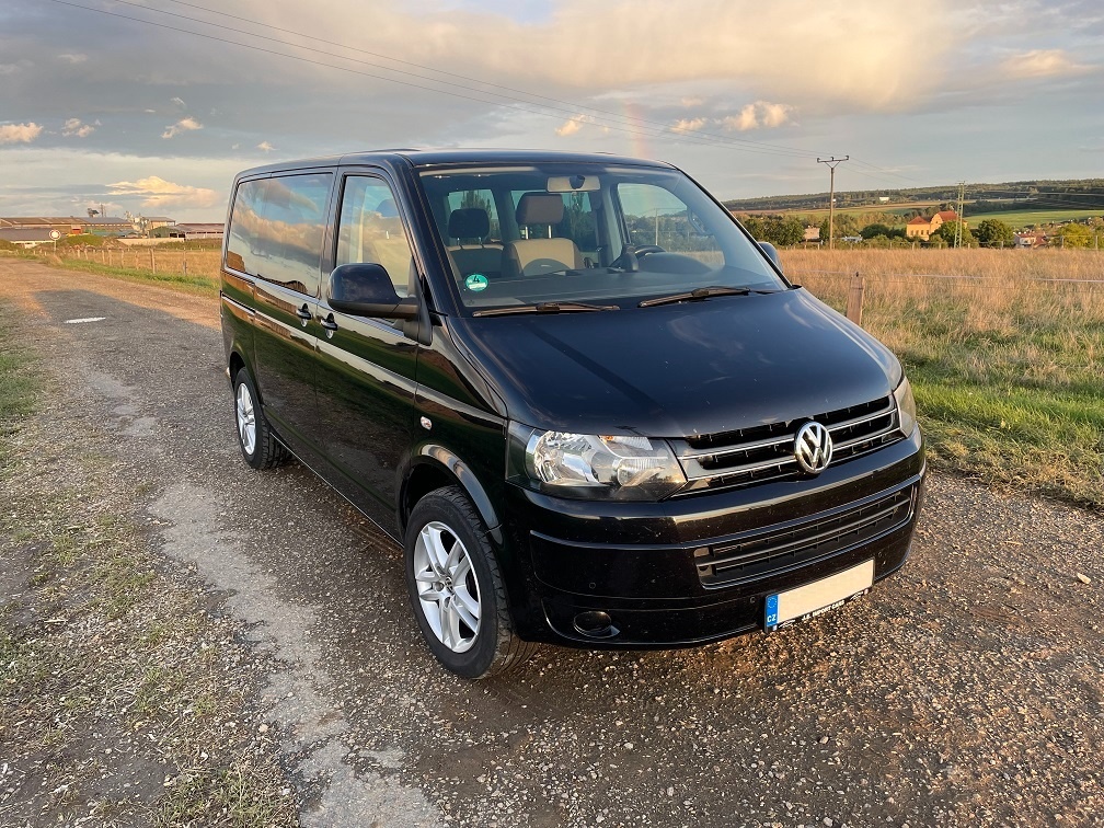 VW T5 Multivan 2,0 TDI