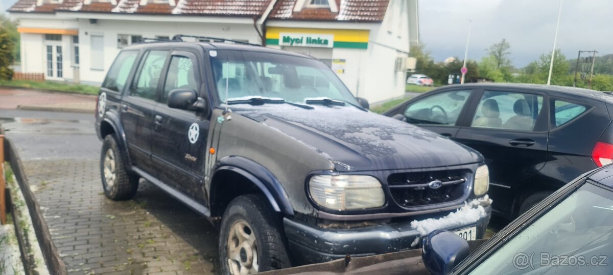 Ford Explorer 4,0 V6 150 kw 4x4.LPG.r.v.2000