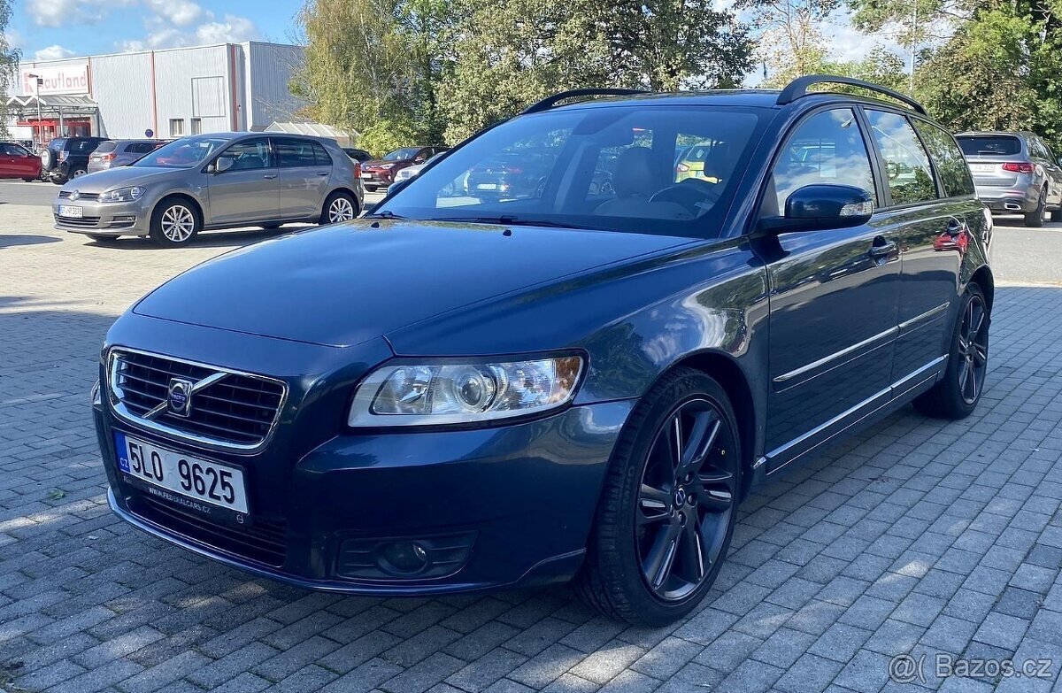 Volvo V50